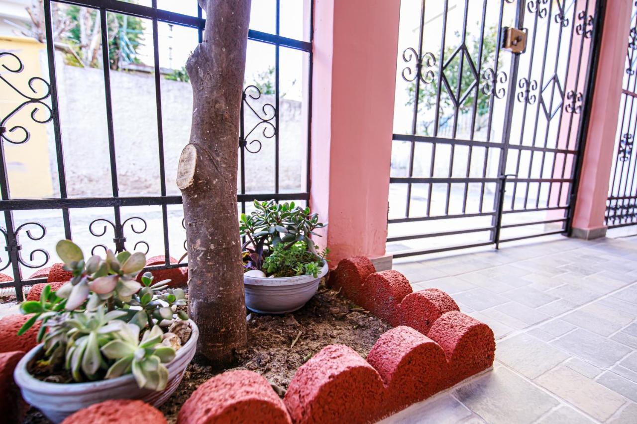 Helena'S Studio Golos Dış mekan fotoğraf